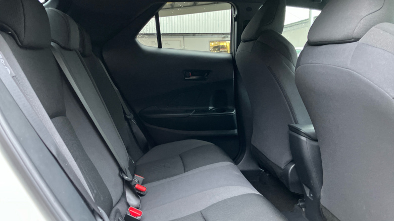 Toyota C-HR 2.0 PHEV Design 5dr CVT Hatchback